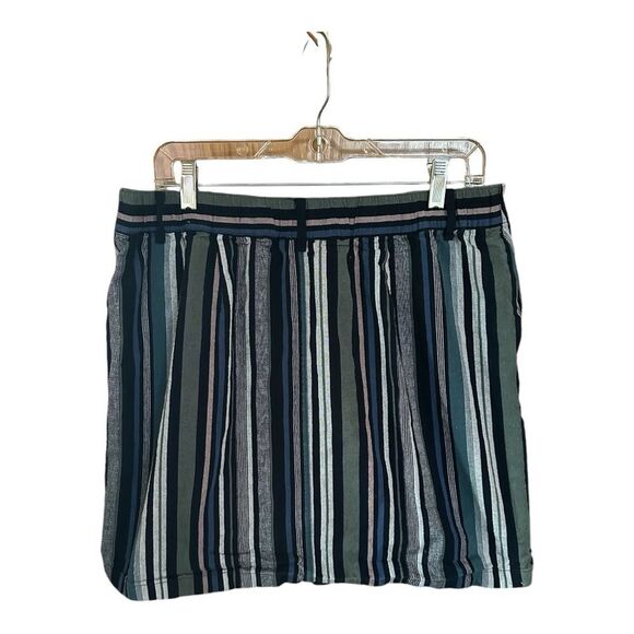 Christopher & Banks Skort Sz 12 Blue Stripe Back Elastic Waist button/zipper - Picture 2 of 8